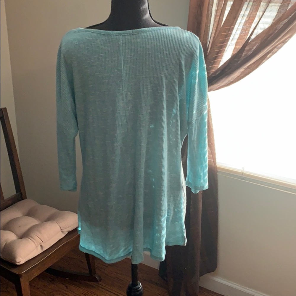 Blouse - Picture 4 of 6
